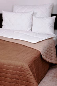A nagyításhoz kattintson a képre! Laura Microfiber ágytakaró - 235x250cm