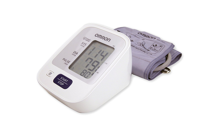 Omron M2 Intellisense Vérnyomásmérő